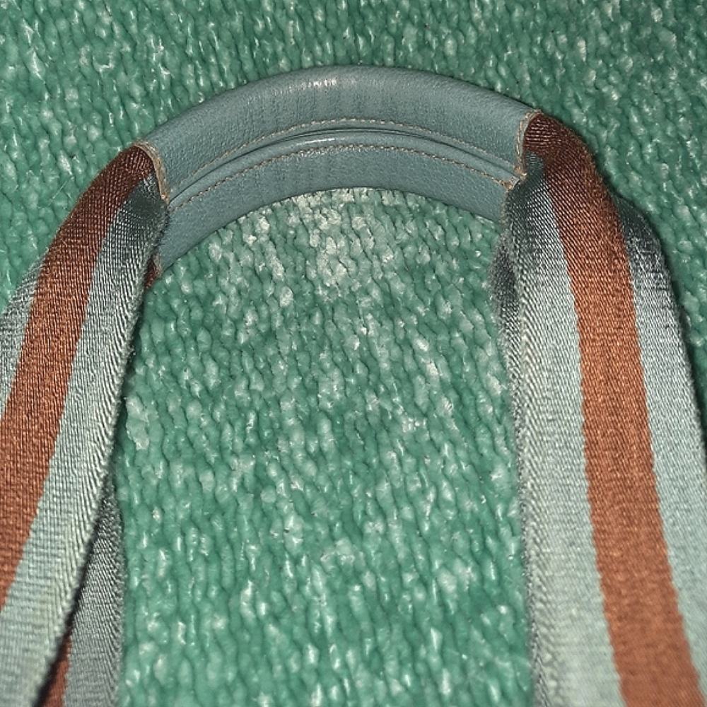 SOLD Gucci Tote Bag - Picture 12 of 14